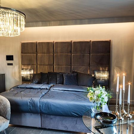Royal Apartmany Dobris Zewnętrze zdjęcie